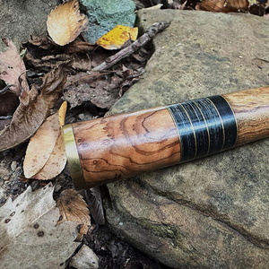 Couteau de Chef de Cuisine en Acier Damas Fait Main de Haute Qualité, Manche Ergonomique en Bois Naturel, Compatible Lave-Vaisselle pour Usage Professionnel et Domestique - Product Image 4