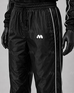 Conjunto Deportivo Ecológico Negro de Verano, Chaqueta y Pantalones con Cordón Ajustable y Rayas en Contraste, Ropa Deportiva para Adultos 2 en 1 - Product Image 4