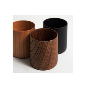 Mug en bois naturel fait main, tasse à café rustique, vaisselle en bois écologique pour le thé, le café, le lait, le jus, utilisation en cuisine et à table - Product Image 4