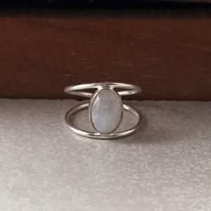 Dainty Natural Rainbow Moonstone Oval Gemstone <b>Ring</b> 925 Sterling <b>Silver</b> Fashion Geometric Bezel <b>Set</b> Daily Wear - Product Image 3