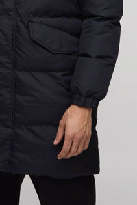 Veste matelassée à capuche mi-longue pour homme avec logo personnalisé OEM, en noir, coupe-vent et chaude, en duvet matelassé de haute qualité, vestes pour homme - Product Image 3