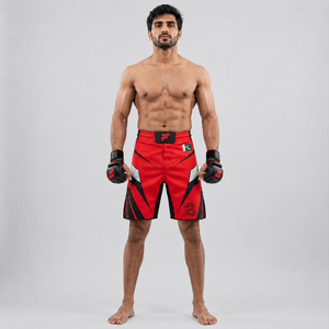 Shorts de MMA professionnels conçus avec des matériaux de qualité supérieure offrant confort, agilité et durabilité pour les combattants actifs. - Product Image 1
