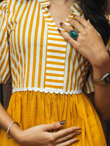 ชุดเดรสแม็กซี่คุณภาพสูงสำหรับงานปาร์ตี้ริมชายหาด ดีไซน์เรียบหรูสำหรับผู้หญิง ชุดเดรสสำหรับงานปาร์ตี้ริมชายหาดสำหรับผู้หญิง ชุดเดรสสำหรับใส่ในช่วงฤดูร้อน - Product Image 2