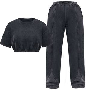 Ensemble femme délavé à l'acide, 100% coton épais, pantalon de survêtement coupe droite ajustée et ensemble crop top pour femme - Product Image 1
