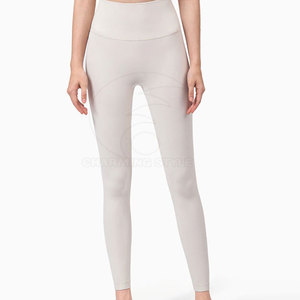 High Performance Activewear Breathable Training Suit With Yoga Pants And Sports Bra For <b>Women</b> - Product Image 4