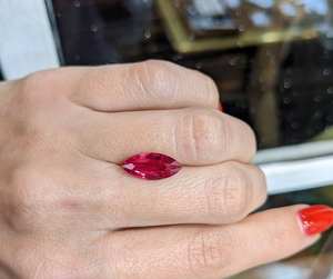 Piedra Preciosa Suelta de Rubí Rojo Corte Marquesa, Natural/Creada en Laboratorio, Tamaños Personalizados para Producción de Joyería - Product Image 4