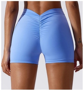 Shorts de yoga pour femme, effet push-up, pour la gym et l'exercice, style cycliste, avec plis au dos - Product Image 2