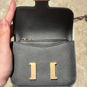 กระเป๋าถือ PU ฤดูร้อนปี 2026 กระเป๋าสะพายข้างผู้หญิงใบเล็ก กระเป๋าใส่บัตร กระเป๋าสะพายไหล่แบบมีสายโซ่ แฟชั่นทันสมัย กระเป๋าเดินทางสำหรับผู้หญิง - Product Image 2