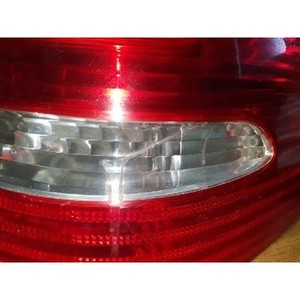 300 2004-2010 Feu arrière droit d'occasion OEM A2118200664 - Product Image 2