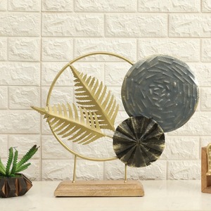 Minimalist Metal Sculpture Wooden Base <b>Table</b> Accent Modern Decor Piece Suitable for Interior Styling And Gifting Purpose - Product Image 3