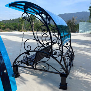 Balançoire d'extérieur moderne et élégante pour 3 personnes avec structure en fer massif, support métallique stable et auvent de protection pour cour. - Product Image 6