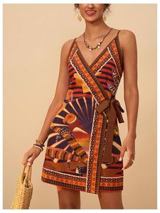 Vestido corto estilo bohemio con estampado tropical para mujer, sin mangas, con cuello en V y lazo. - Product Image 2