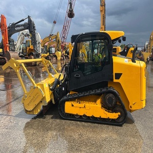 Cargadora compacta JCB 225 original, diseñada para sitios de trabajo profesionales, con precio de mayoreo y eficiencia superior. - Product Image 4