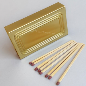 Boîte d'allumettes en métal de luxe en laiton doré au design moderne, personnalisable avec logo gravé, durable, résistante à l'eau, sûre, écologique et recyclable - Product Image 6