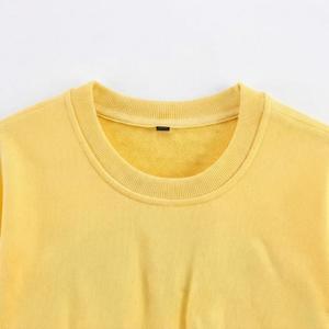 เสื้อสเวตเชิ้ตผู้หญิงสีเหลืองทรงโอเวอร์ไซส์ คอกลม ระบายอากาศได้ดี แขนยาวทรงหลวม ผ้าถักเนื้อฝ้าย สีพื้น สำหรับฤดูหนาว - Product Image 4