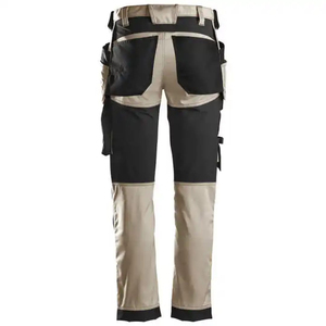 Fabrication sur mesure de pantalons de travail de chantier avec coutures renforcées et multiples poches pour les professionnels du chantier. - Product Image 2