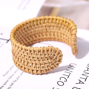 Brazaletes modernos para mujer, pulsera de ratán natural, directo del fabricante - Product Image 4