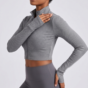 Chaquetas Deportivas Cortas Ajustadas para Mujer, Chaqueta de Yoga con Orificios para los Pulgares, Chaqueta Deportiva Corta con Cuello Alto para Mujer - Product Image 1
