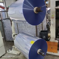 Film rétractable transparent imprimable en PVC 45 microns, rouleaux de manchons thermorétractables pour étiquettes de bouteilles de boissons