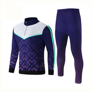 Ensemble de survêtement de football personnalisé pour homme – Vêtements de sport respirants pour l'entraînement de football – Veste à fermeture éclair intégrale et pantalon fuselé élastique - Product Image 1