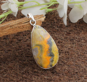 Collar de Plata de Ley 925 con Colgante de Jaspe Abeja Natural, Chapado en Platino, Hecho a Mano, Estilo Vintage, Unisex, Moderno, Venta al por Mayor - Product Image 1