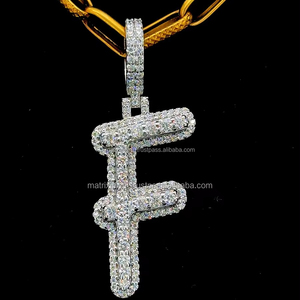 Collar de moissanita de plata 925 pavimentado completo con colgante de letra inicial de 26 de estilo clásico para hombre y mujer, accesorios de joyería, regalo de cumpleaños - Product Image 1