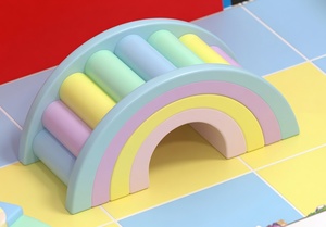 Structure de jeu intérieure en plastique colorée avec blocs et structures souples pour aire de jeux pour enfants - Product Image 5