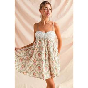 เดรสสั้นแขนกุดลายดอกไม้ผสมกับพิมพ์ด้วยมือ - Product Image 3