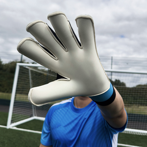 Gants de gardien de but de football professionnels pour adultes en latex, personnalisables, unisexes, antidérapants, avec protection des doigts, en cuir PU + latex - Product Image 2