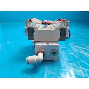 Válvula Solenoide de 5 Puertos SMC SYJ5243-5LZ-X80, Usada, Piezas de Equipos Semiconductores Legacy - Product Image 6