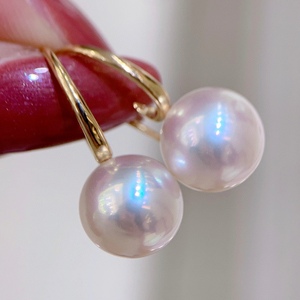 Pendientes Colgantes de Perlas Naturales de Oro Grueso G18K Clásicos de Diez Mil Años de Alta Calidad, 10-9 mm, Redondos, Casi Impecables - Product Image 2