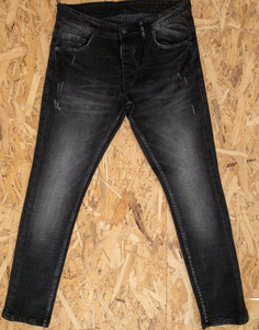 Jeans de Mezclilla Personalizados de Alta Calidad para Hombre con Logotipo Personalizado - Product Image 4