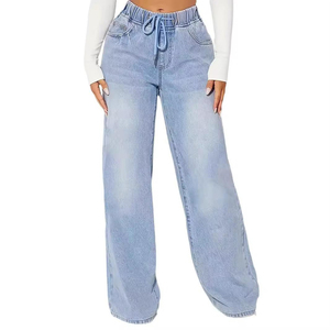 Jeans en denim à jambe droite pour femmes de haute qualité, pantalon décontracté à jambes larges avec design cargo noir, de haute qualité pour femmes - Product Image 6