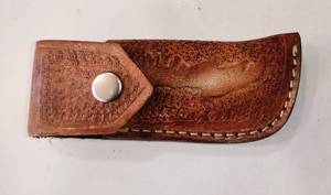 Cuchillo Plegable de Acero de Damasco SHARP POINT TRADES con Hoja de Borde Recto, Apertura con Perilla, Mango de Madera, Diseño Artístico, OEM - Product Image 4