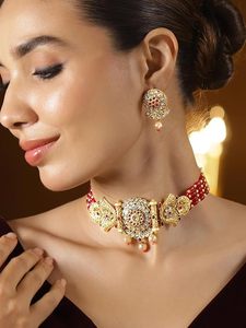 Conjunto de Collar y Pendientes de Aleación de Latón Chapado en Oro con Circonitas y Perlas, Joyería Étnica para Mujer, Diseño Floral para Bodas - Product Image 4