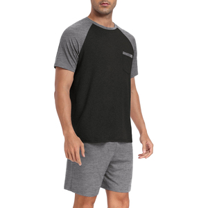 แฟชั่นสตรีทแวร์มาใหม่ ชุดเซ็ตเสื้อยืดกางเกงขาสั้นสองชิ้นสำหรับผู้ชาย ฤดูร้อน พิมพ์โลโก้ตามสั่ง แห้งเร็ว ผลิตจากโพลีเอสเตอร์/คอตตอน รับสั่งทำ - Product Image 4