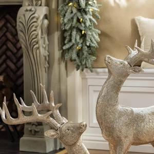 Estatuas de Renos Modernas Hechas a Mano en Oro Champán, Figuras de Ciervos de Pie y Sentados, Decoración Navideña para Mesa - Product Image 6