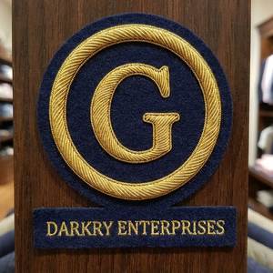 Badge brodé fait main en fil de soie pour insignes maçonniques personnalisés, lettre G avec couronne - Product Image 6