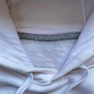 เสื้อฮู้ดดี้ปักลายสไตล์ดิสเทรสสำหรับผู้ชาย ผ้าฝ้ายผสมขนแกะ 100% ใส่สบายทรงหลวม น้ำหนักเบา พิมพ์ลายตามสั่ง กันลม เหมาะสำหรับฤดูหนาว - Product Image 4