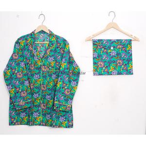 Ensemble de pyjama pour femmes en coton 100% fait main, respirant et doux pour toutes les saisons, manches longues, taille élastique, confortable, à fleurs - Product Image 2