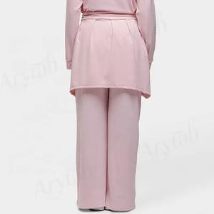 Conjunto Deportivo Modesto Personalizado con Cremallera para Mujer, Diseño con Bolsillos, Conjunto de Gimnasio Musulmán de Secado Rápido, Ropa Deportiva Musulmana para Mujer - Product Image 6