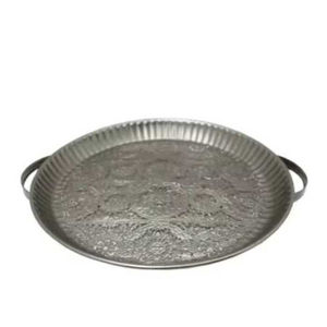 Plateau de service marocain en laiton de style vintage, fait main, grand plateau rond en métal gravé à la main avec des arabesques mauresques complexes - Product Image 3