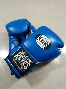 Guantes de Boxeo Cleto Reys de Cuero Vacuno, Cierre Personalizable, Alta Calidad, Profesionales, Transpirables, que Absorben la Humedad, Personalizados - Product Image 3