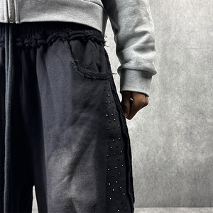 <b>Men</b> Baggy Sweatpants Heavyweight Cotton Rhinestone <b>Joggers</b> Custom Logo Streetwear <b>Loose</b> Fit Pants - Product Image 3