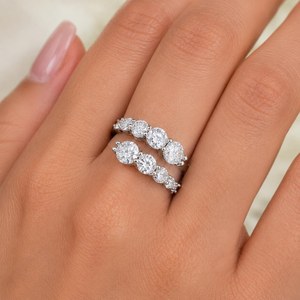 Bague ouverte ajustable en argent sterling 925 avec moissanite taille ronde, bijou unique pour mariage et anniversaire, idéal pour un cadeau - Product Image 3