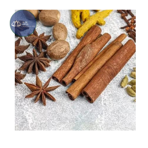 BEST SELLER Bâtonnets de cannelle séchée pure écologiques, fournitures durables et naturelles pour la fabrication de savon - Product Image 1