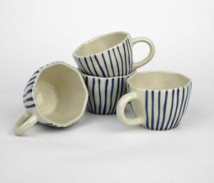 Tasse en céramique exigeante personnalisée Vente en gros Usine Cadeau d'anniversaire en porcelaine de couleur personnalisée Nouveau prix de gros bon marché - Product Image 4