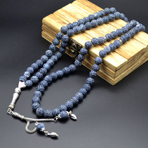 ALTAMASH CRAFT - Cuentas de Tasbih Clásicas Hechas a Mano con Resina Azul Natural, Bola de Oración Islámica con Estuche de Regalo - Product Image 3