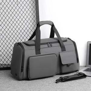 Bolsa de lona impermeable gris para viajes, deportes y gimnasio, de gran capacidad, para fin de semana, con múltiples bolsillos frontales y correas. - Product Image 1
