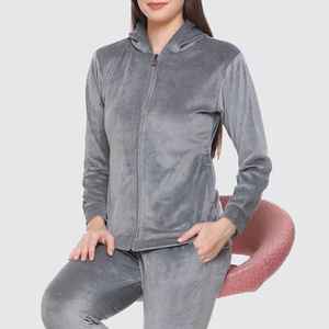 Premium Quality Slim Fitted 2 Piece Set Custom Logo Breathable Comfortable Top Selling <b>Velvet</b> <b>Tracksuits</b> - Product Image 5